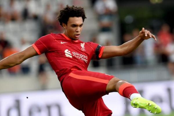 Liverpool Diimbau Prioritaskan Kontrak Alexander-Arnold