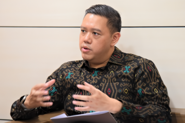 Wakil Ketua Komisi I DPR RI Dave Akbarshah Fikarno Laksono, berbicara mengenai peluang revisi UU TNI kembali dibahas di periode 2024-2029 ini.