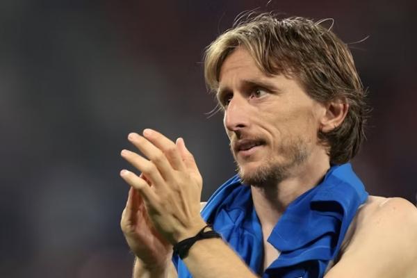 Gelandang veteran Real Madrid, Luka Modric, memecahkan rekor pemain tertua dalam sejarah klub.