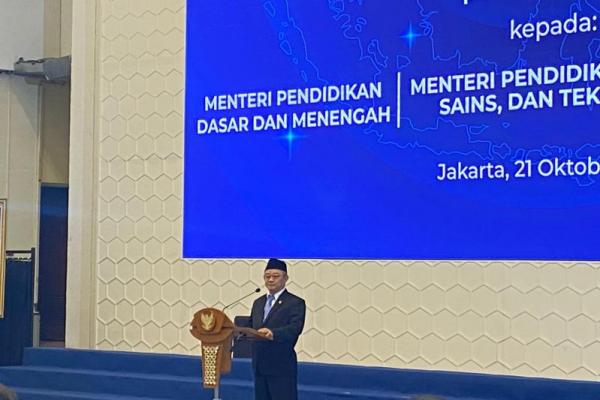 Menteri Pendidikan Dasar dan Menengah (Mendikdasmen), Prof. Abdul Mu`ti memberikan sinyal bakal mengevaluasi berbagai kebijakan dan program era Mendikbudristek