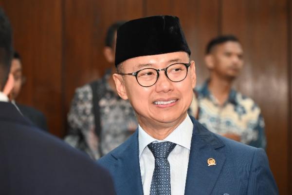 Wakil Ketua MPR: Kelancaran Pilkada Bukti Indonesia Semakin Matang Berdemokrasi