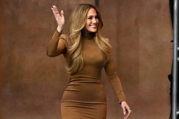 Jennifer Lopez Siap Cari Pacar Baru Usai Mantannya Ben Affleck Dekat Lagi dengan Jennifer Garner