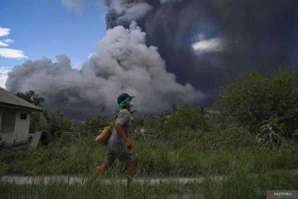 Sejarah Erupsi Gunung Lewotobi Laki-laki di Nusa Tenggara Timur