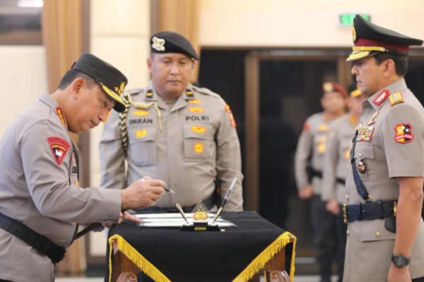 Dilantik Kapolri, Kompjen Pol Ahmad Dofiri Resmi Jabat Wakapolri