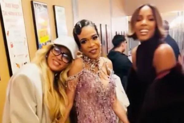 Beyonce, Kelly Rowland, dan Michelle Williams Pose Bareng, Sinyal Reuni Destiny`s Child?