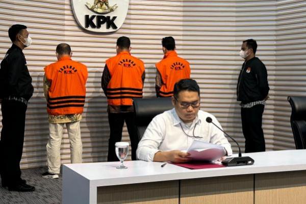 KPK Tetapkan 4 Tersangka Korupsi Proyek DJKA Kemenhub