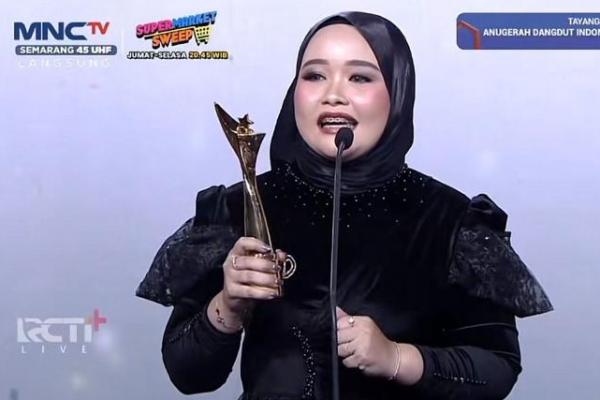 Pesan Haru Sara Rahyu Raih Penghargaan Anugerah Dangdut Indonesia 2024