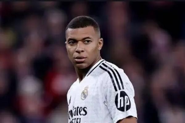 Gagal Penalti Lagi, Mbappe Akui Salah dan Minta Maaf