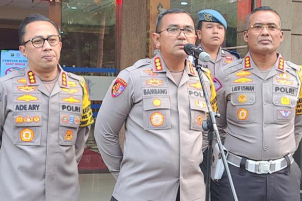 Aipda N Polisi Pukul Ibu dengan Tabung Gas Diduga Sakit Jiwa