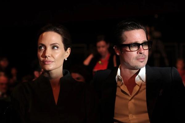 Inilah Penyebab Perceraian Angelina Jolie dan Brad Pitt Butuh Waktu Delapan Tahun