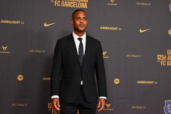 Fabrizio Romano: Timnas Indonesia Kontrak Kluivert Dua Tahun