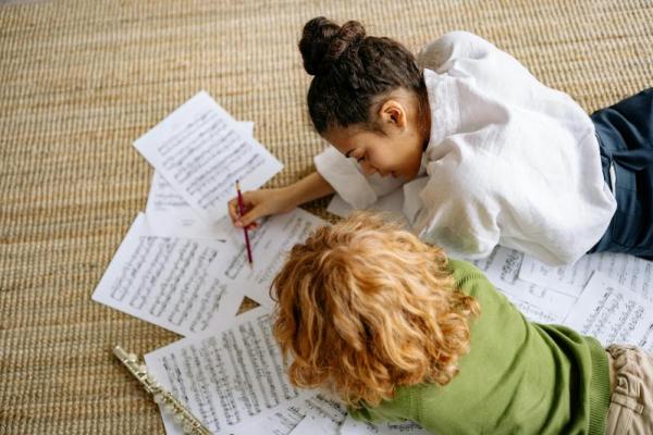 8 Tanda Umum Anak dengan IQ Tinggi