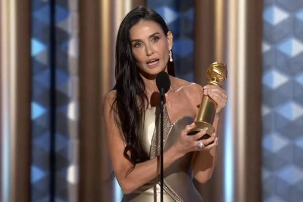 Netizen Heboh, Demi Moore Sapa Timothee Chalamet tapi Abaikan Kylie Jenner di Golden Globes 2025