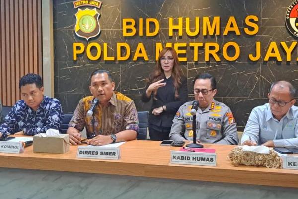 Polisi Lakukan Undercover di Kasus Pesta Seks Tukar Pasangan