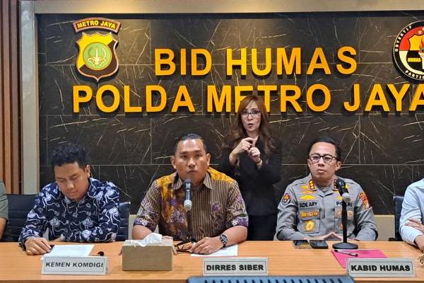 Polisi Ungkap Motif Fantasi Seksual di Kasus Pesta Seks Tukar Pasangan 