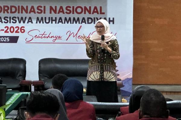 Neng Eem mengajak IMM pemanfaatan maksimal dari bonus demografi melalui UMKM