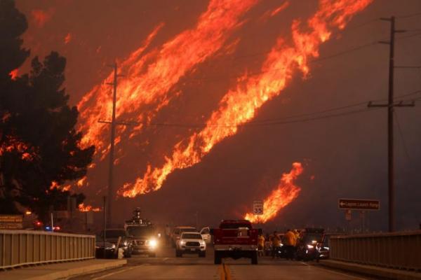 Area Danau Seluas 9.400 Hektar Terbakar, Warga Los Angeles Dievakuasi