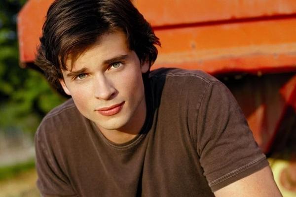 Mabuk saat Mengemudi, Bintang Superman `Smallville` Tom Welling Ditangkap Polisi