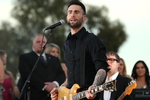 Adam Levine Ungkap Dunia Musik Anak-anaknya adalah Maroon 5 dan Olivia Rodrigo