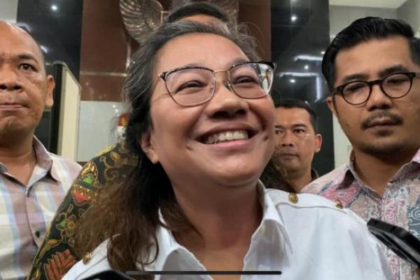 Kasus Hasto PDIP, KPK Cegah Agustiani Tio ke Luar Negeri