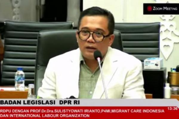 Baleg DPR Undang Organisasi Buruh Migran Bahas Perlindungan Pekerja