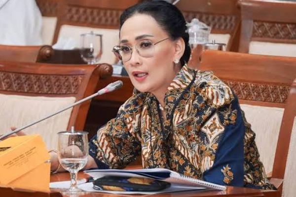 Anggota Komisi I DPR RI Amelia Anggraini menegaskan TNI aktif yang mengisi jabatan sipil harus tunduk pada proses hukum sipil dan diadili melalui peradilan umum.