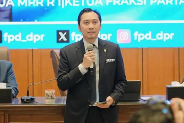 Lawan Judol dan Pinjol Ilegal, Ibas: Bersama Kita Ciptakan Ruang Digital yang Lebih Aman dan Produktif