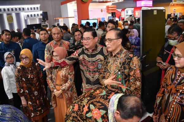 Partisipasi MPR Di Pameran Kampung Hukum Disambut Baik Ketua Mahkamah Agung