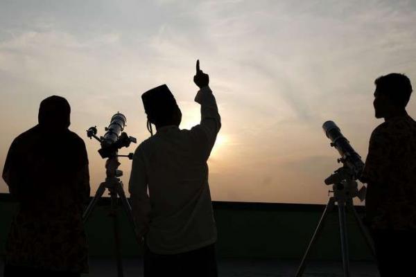 Mengenal Rukyatul Hilal dan Hisab, Dua Metode Penentuan Awal Ramadhan