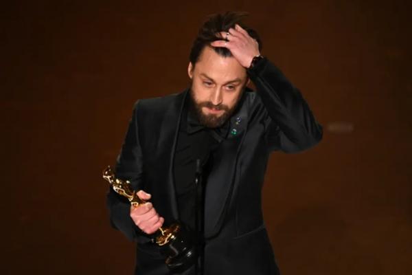 Kieran Culkin Ingin Memperbesar Keluarganya Usai Menang Aktor Pendukung Terbaik Oscar 2025