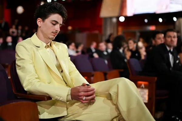 Timothee Chalamet Gagal Ukir Sejarah sebagai Aktor Terbaik Termuda di Oscar 2025