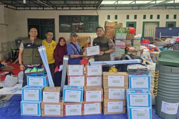 PTPN Group Salurkan Bantuan Kepada Masyarakat Terdampak Banjir di Jakarta