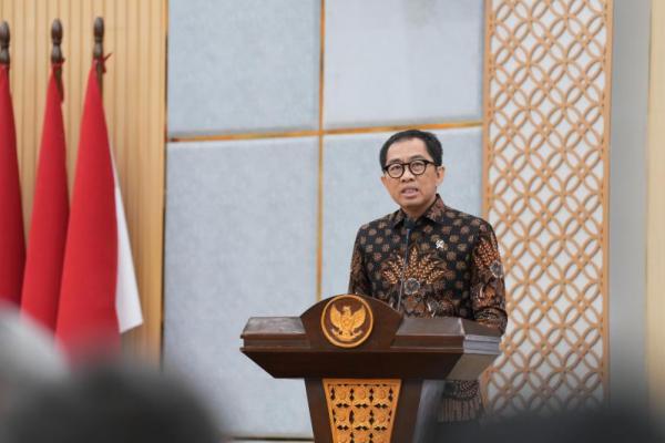 Kementerian Perindustrian mendukung kolaborasi antara PT Dirgantara Indonesia (PTDI) dengan PT Yogya Presisi Teknikatama Industri (PT YPTI) sebagai upaya untuk meningkatkan daya saing rantai pasok industri kedirgantaraan nasional.