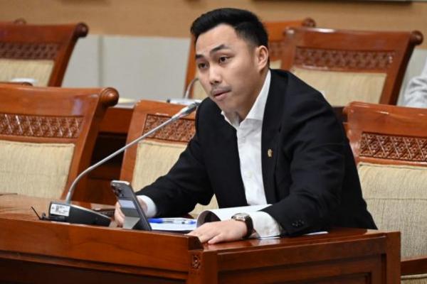 Legislator PDIP Stevano Dorong MA Bentuk Kamar Khusus Pajak