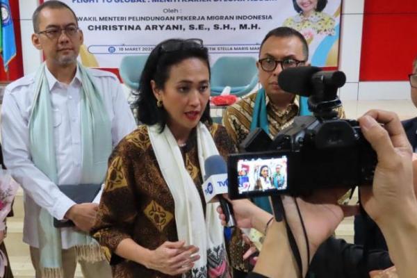 Christina Aryani Sebut Banyak Peluang Kerja Sektor Kesehatan di Luar Negeri