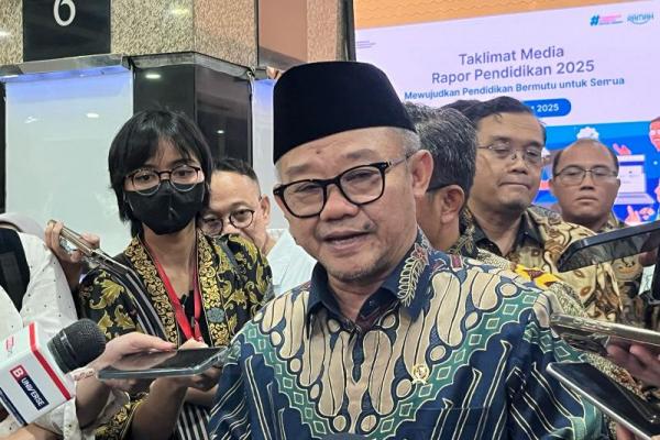 Menteri Mu`ti mengatakan pihaknya telah menyiapkan tiga kebijakan untuk pendidikan di daerah 3T.